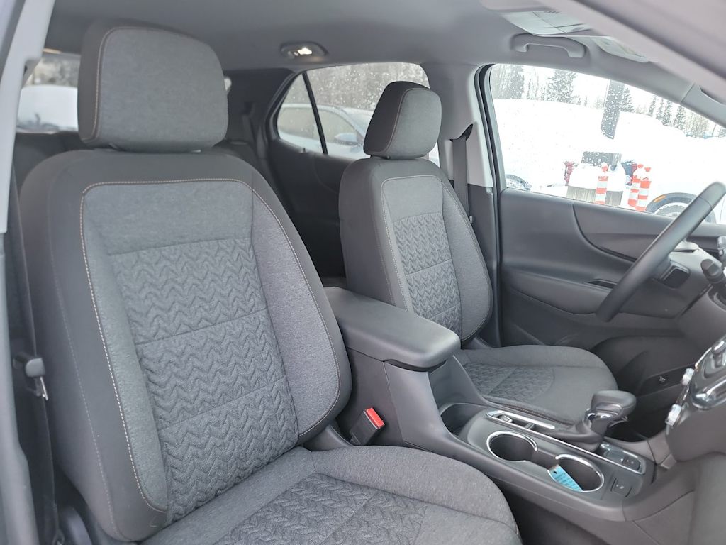 Thumbnail: 2024 Chevrolet Equinox - 10