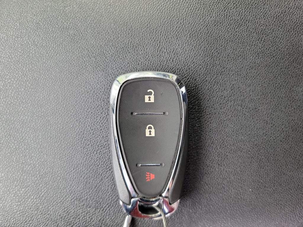 Thumbnail: 2023 Chevrolet Equinox - 17