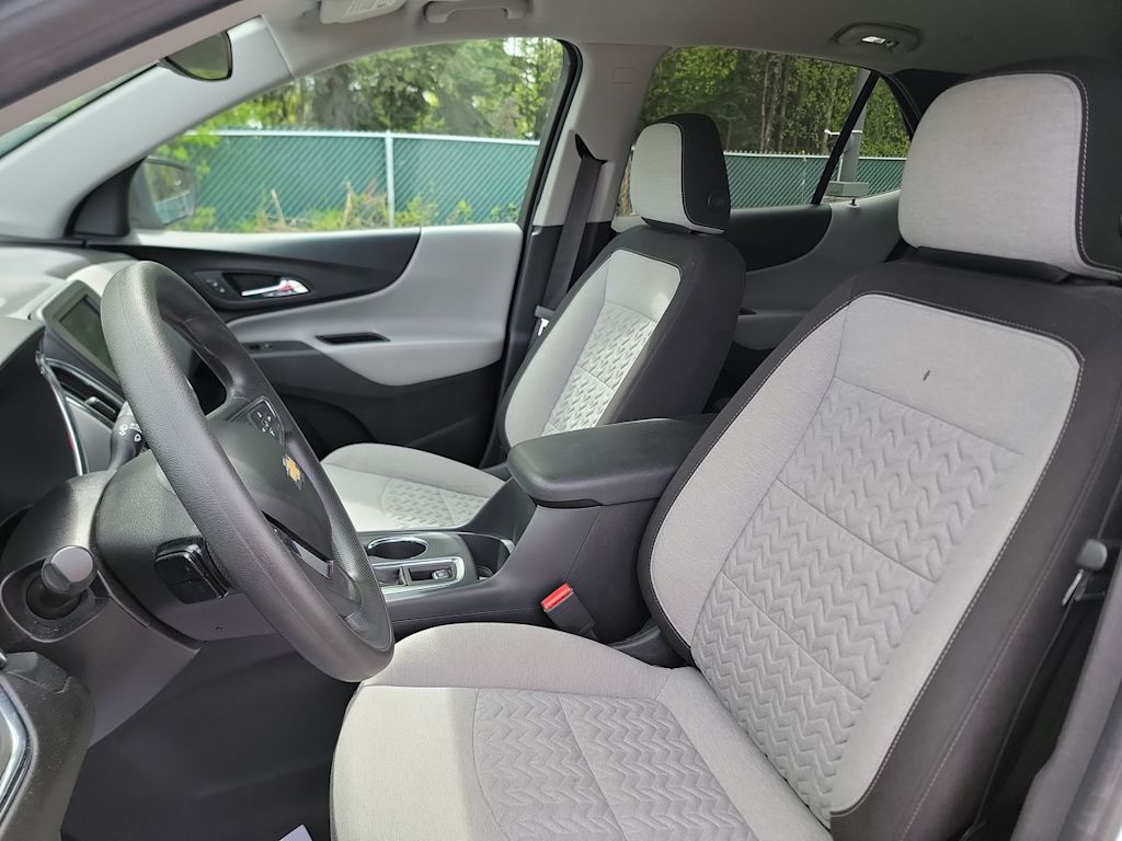 Thumbnail: 2023 Chevrolet Equinox - 10