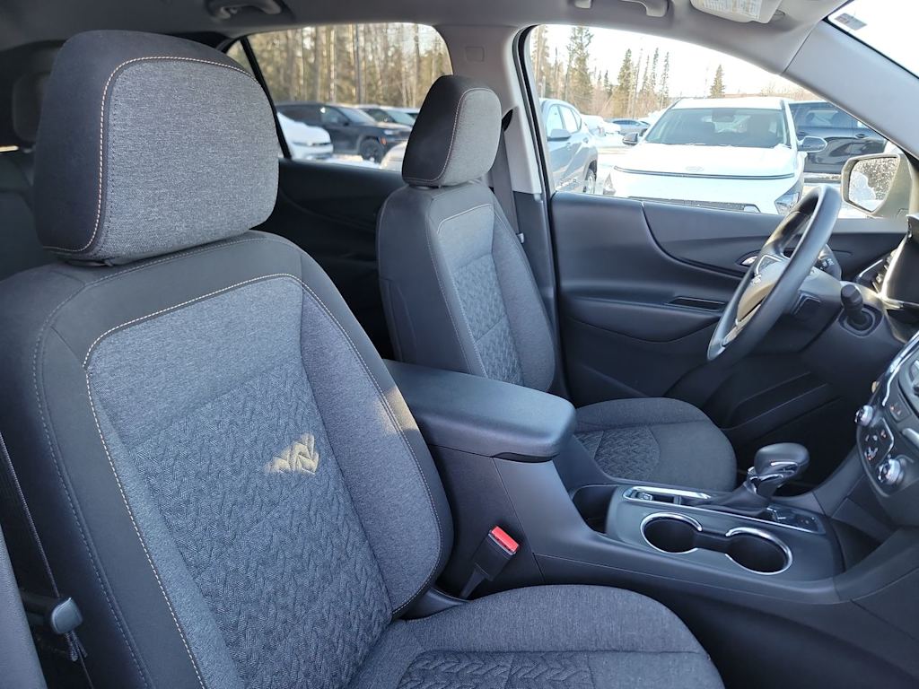 Thumbnail: 2023 Chevrolet Equinox - 11