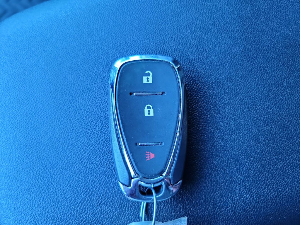 Thumbnail: 2023 Chevrolet Equinox - 17