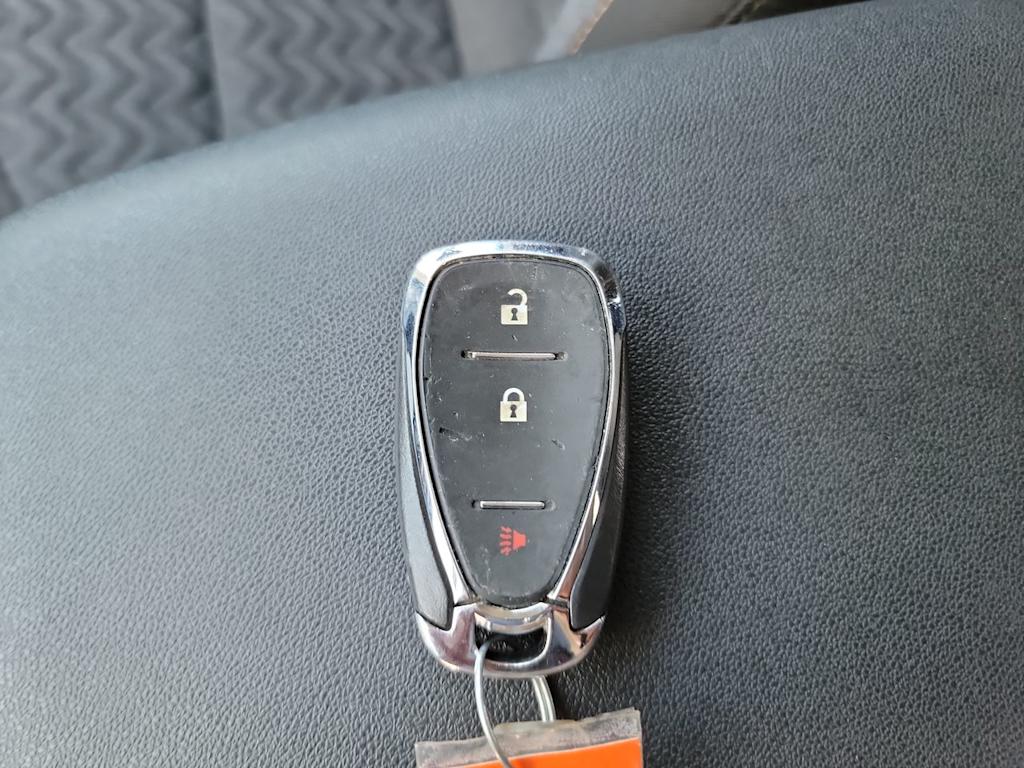 Thumbnail: 2022 Chevrolet Equinox - 17