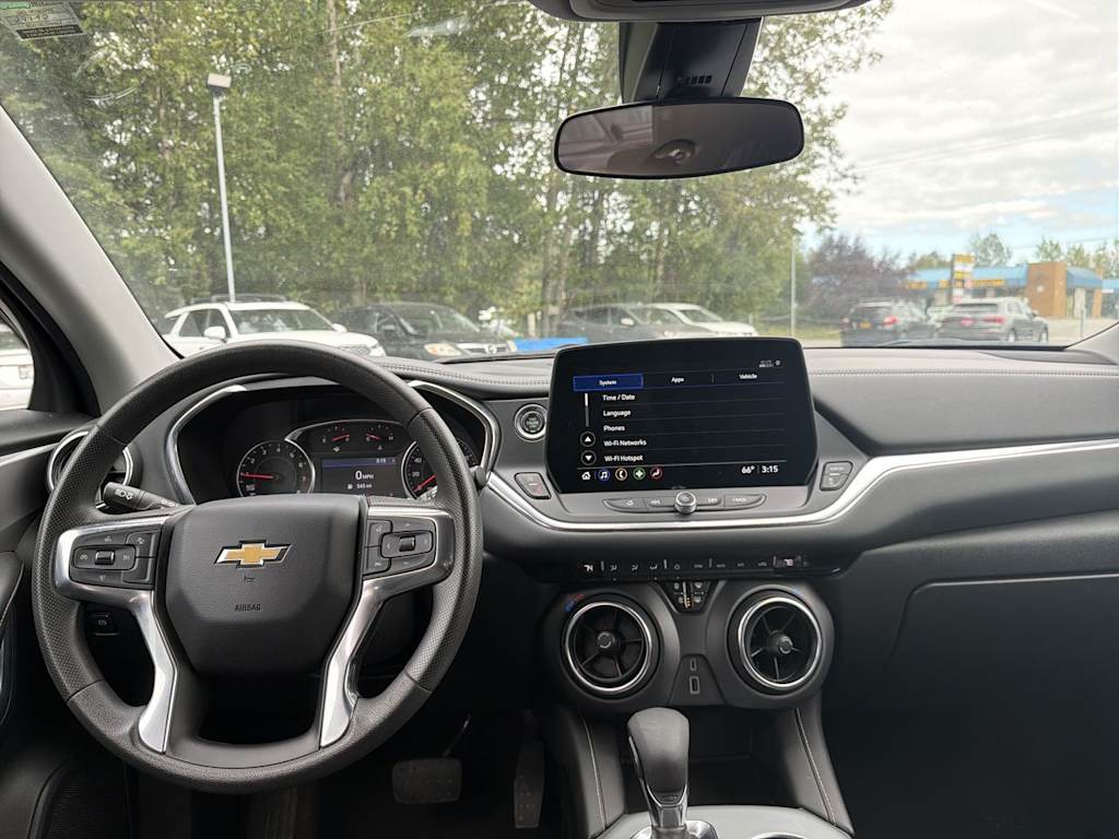 Thumbnail: 2023 Chevrolet Blazer - 8