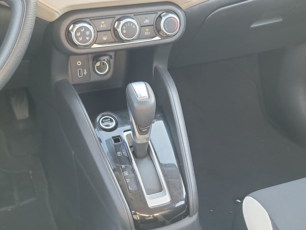 Thumbnail: 2021 Nissan Versa - 11
