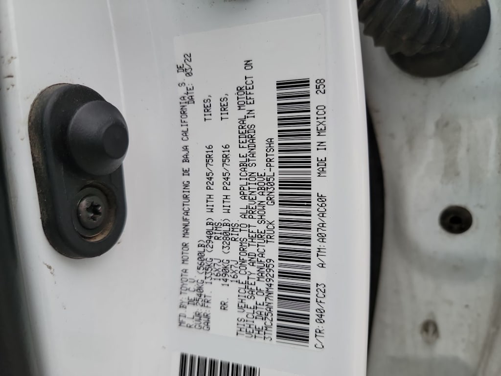 2022 Toyota Tacoma SR5 15