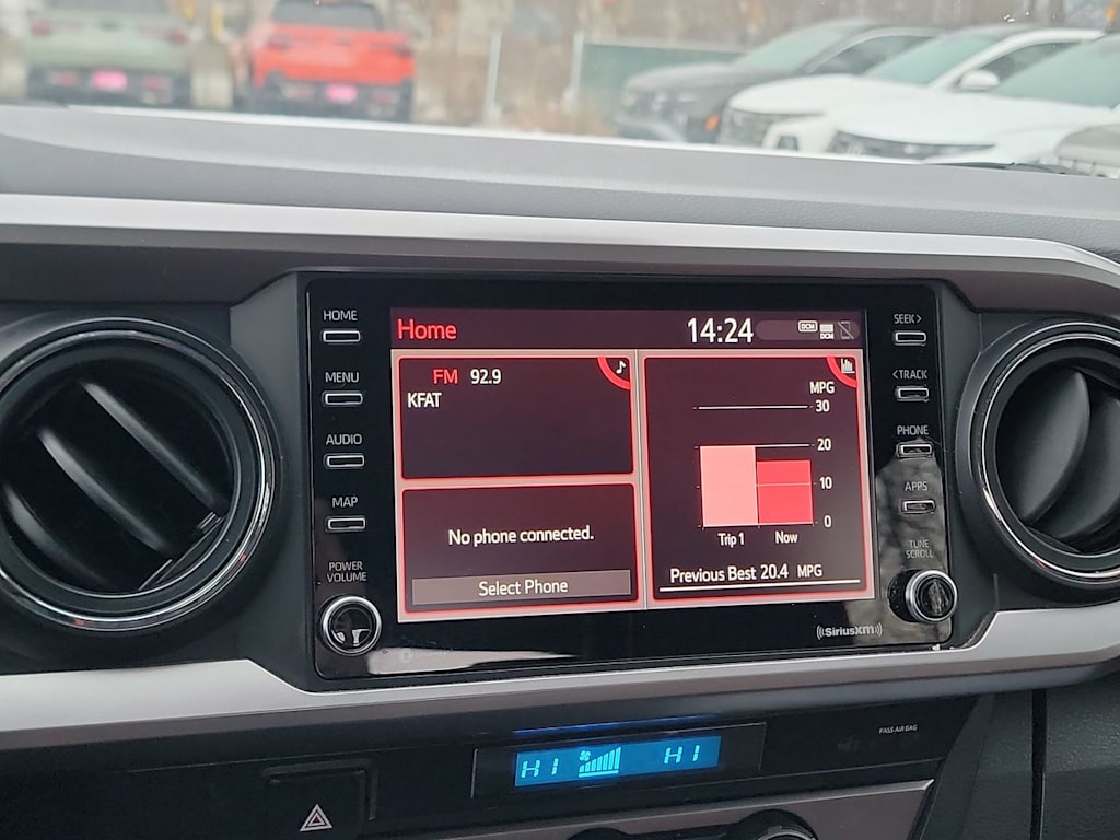 2022 Toyota Tacoma SR5 11