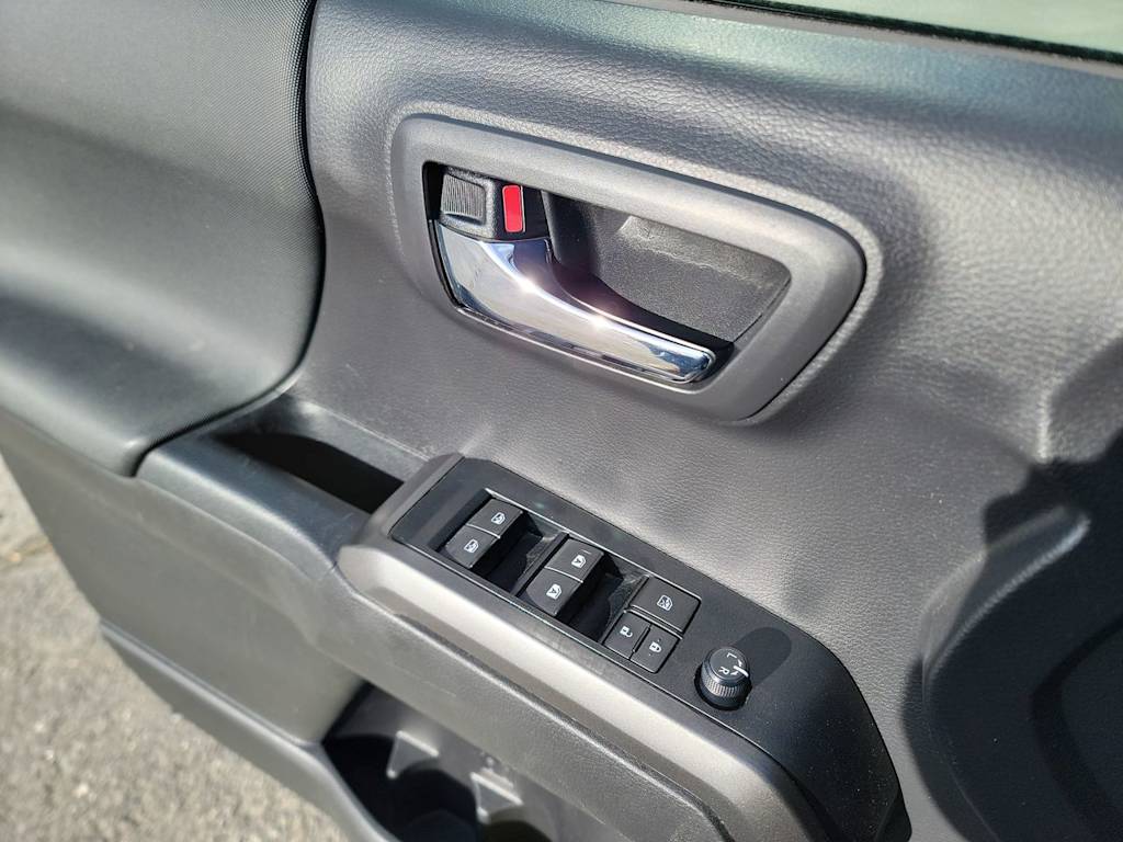 Thumbnail: 2023 Toyota Tacoma - 7