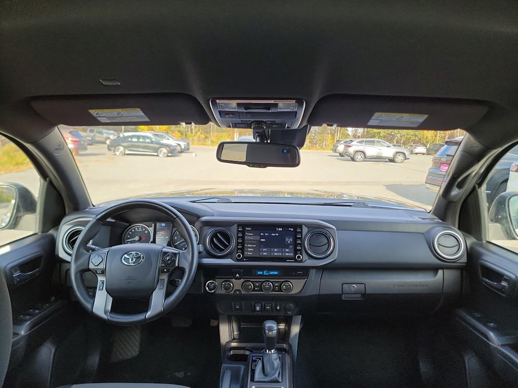 Thumbnail: 2023 Toyota Tacoma - 9