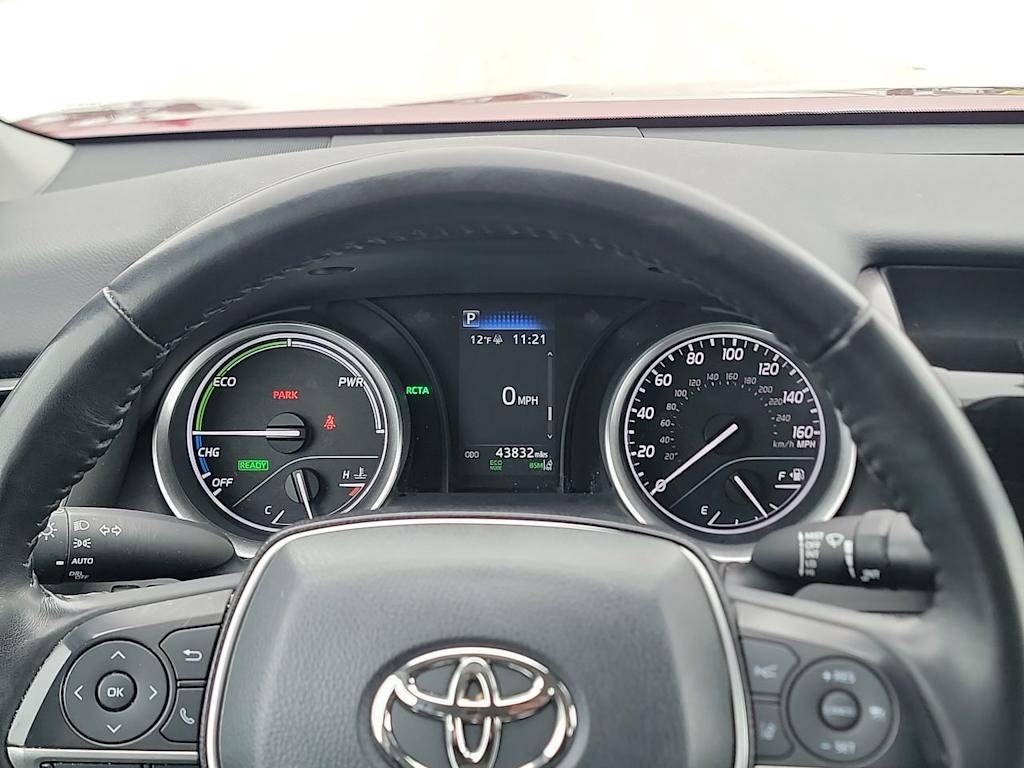 Thumbnail: 2022 Toyota Camry - 15