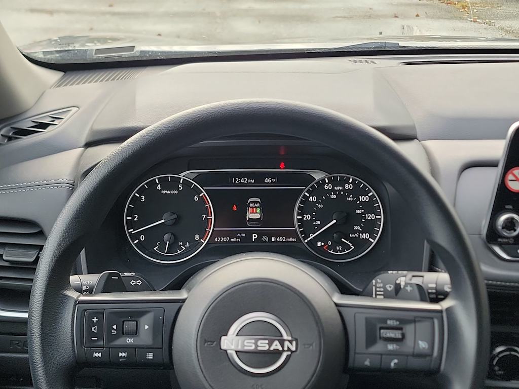 Thumbnail: 2024 Nissan Rogue - 15