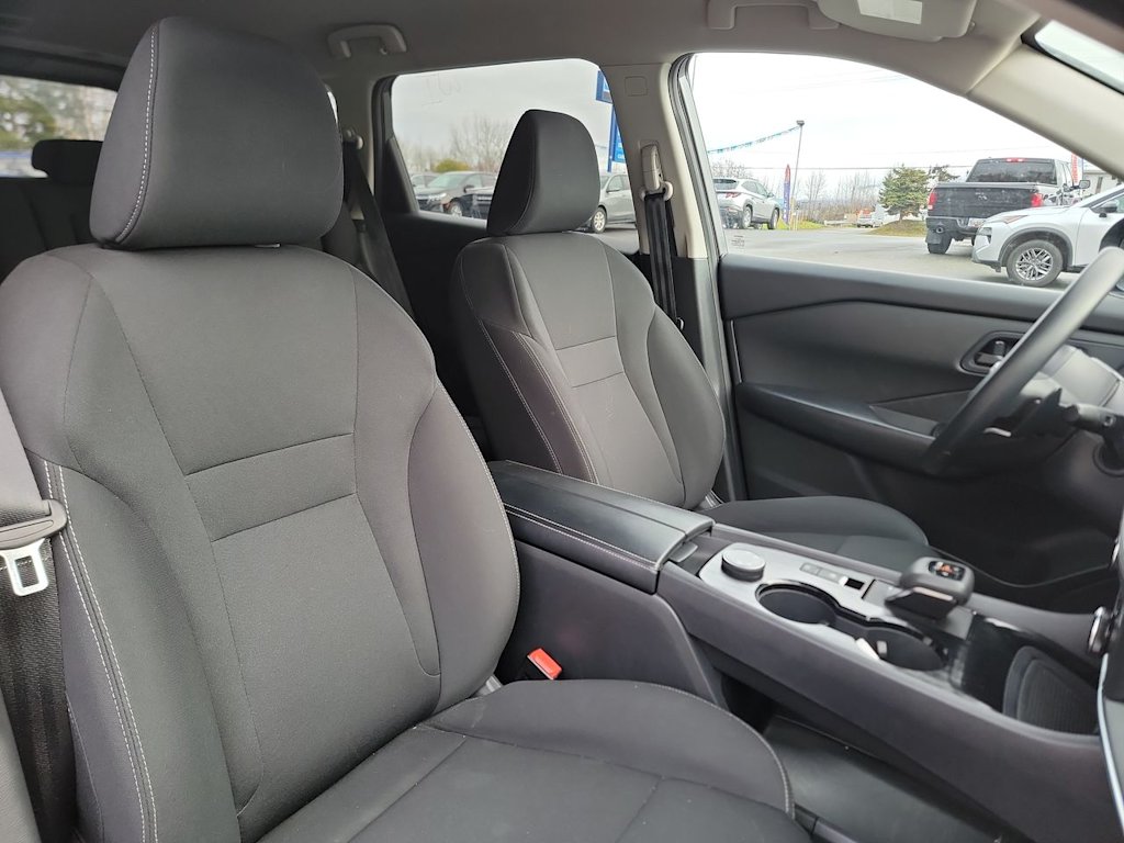 Thumbnail: 2024 Nissan Rogue - 11