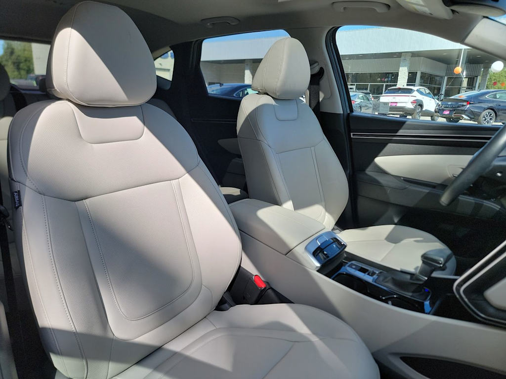 Thumbnail: 2024 Hyundai Tucson - 10