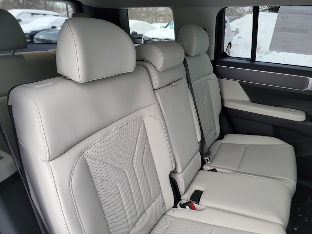 Thumbnail: 2026 Hyundai Santa Fe - 11