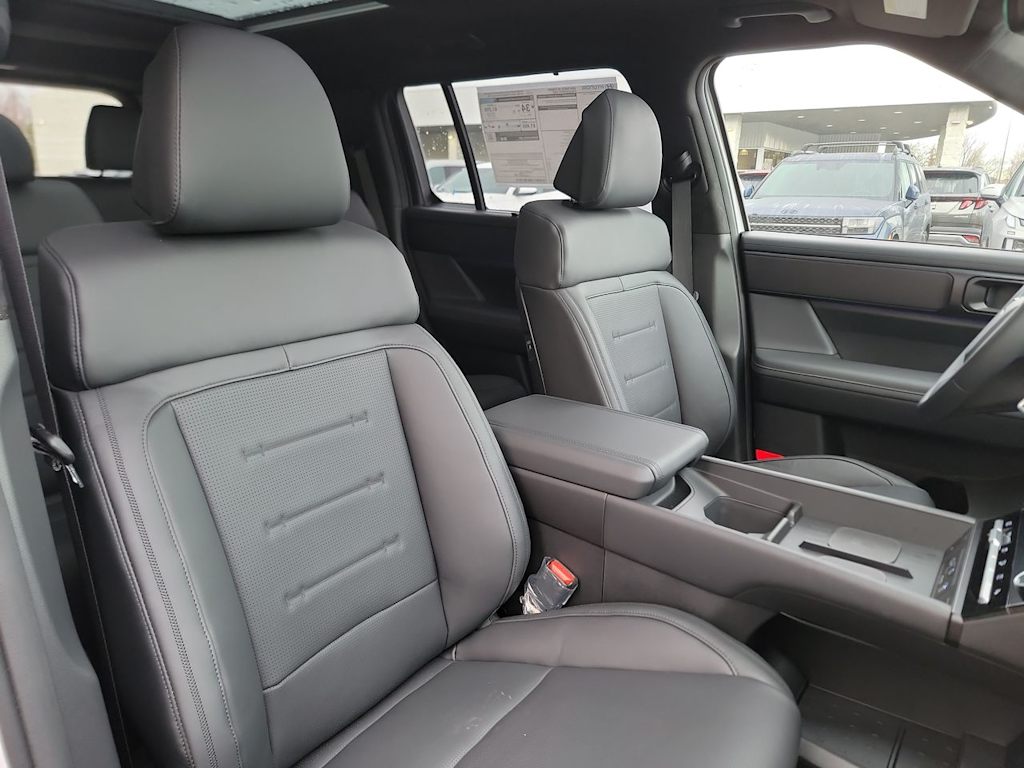 Thumbnail: 2026 Hyundai Santa Fe - 10