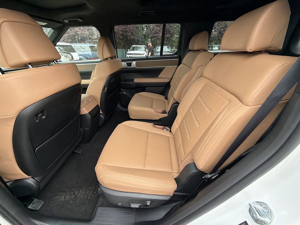 Thumbnail: 2026 Hyundai Santa Fe - 9