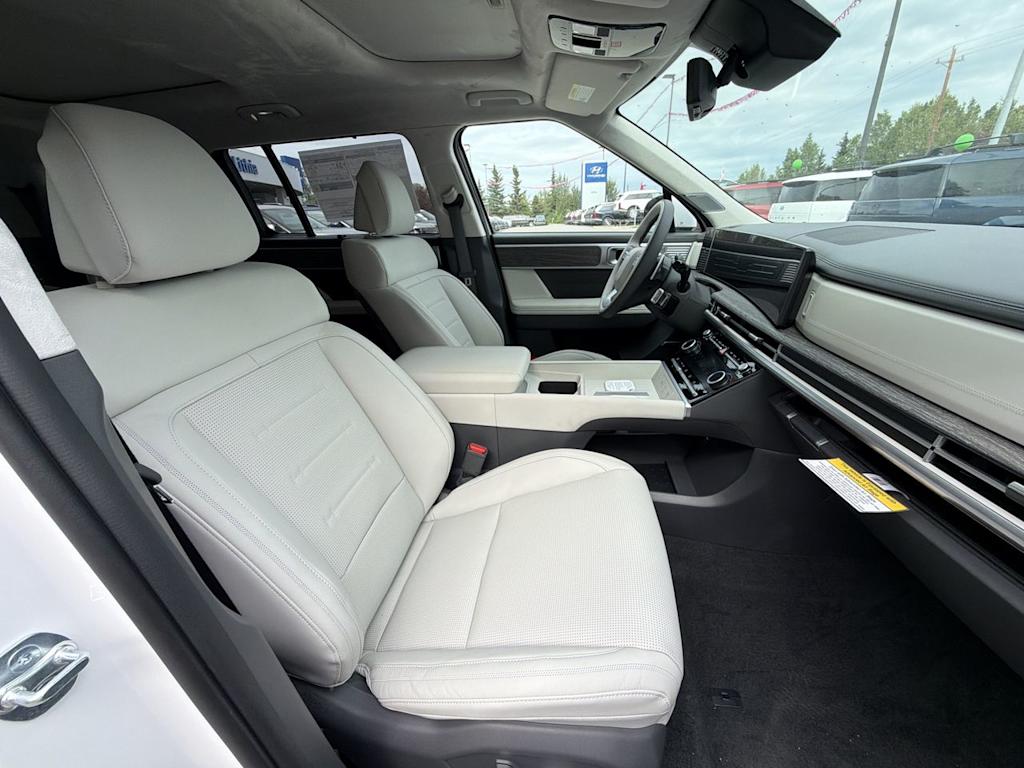 Thumbnail: 2026 Hyundai Santa Fe - 9