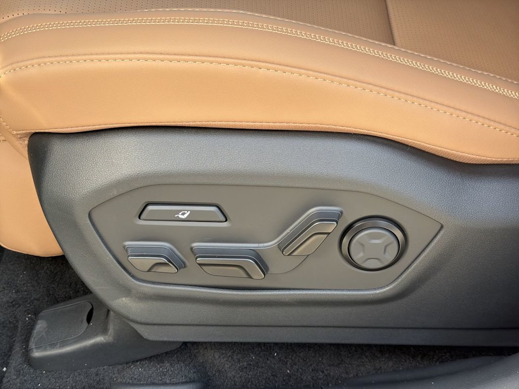 Thumbnail: 2026 Hyundai Santa Fe - 20