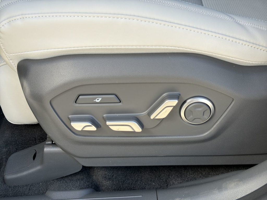 Thumbnail: 2026 Hyundai Santa Fe - 20