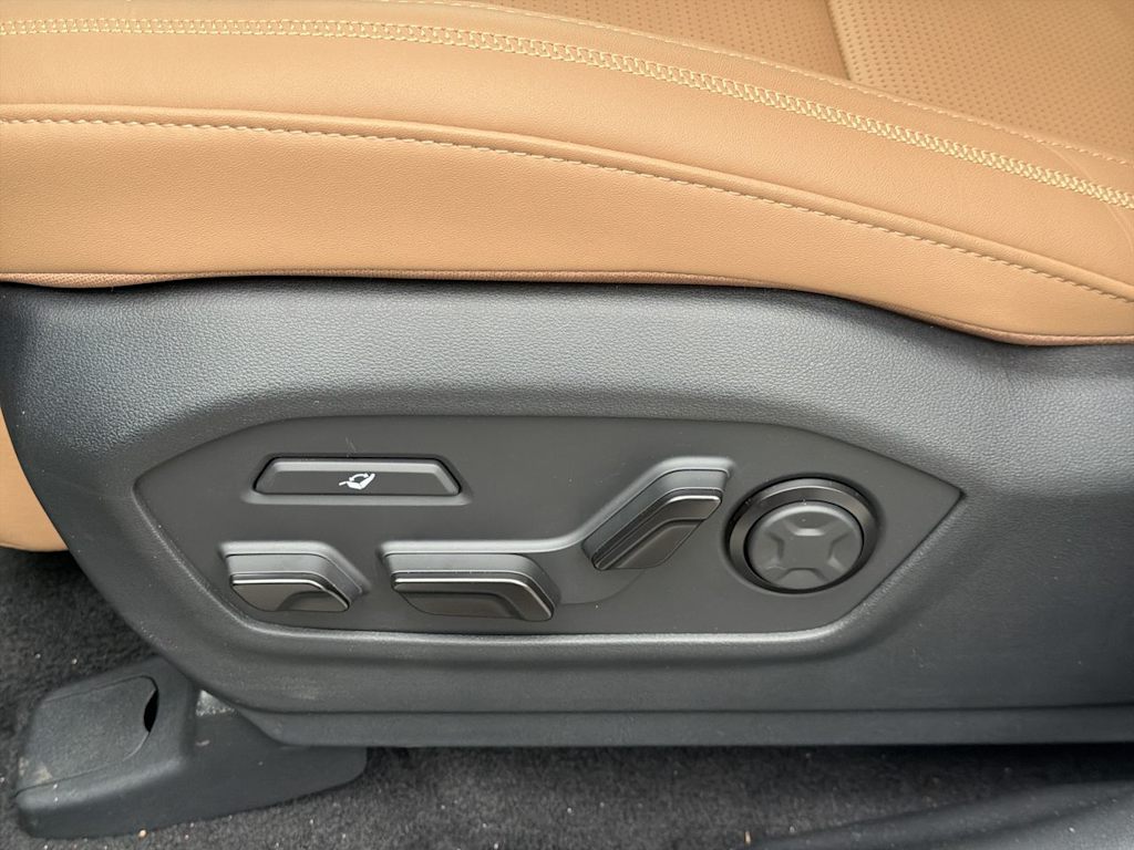 Thumbnail: 2026 Hyundai Santa Fe - 20