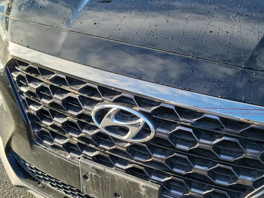 Thumbnail: 2019 Hyundai Santa Fe - 7