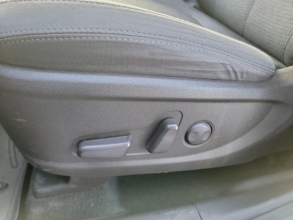 Thumbnail: 2019 Hyundai Santa Fe - 24