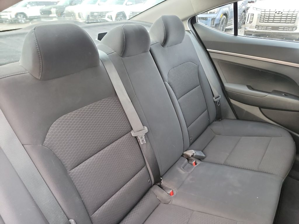 Thumbnail: 2020 Hyundai Elantra - 11