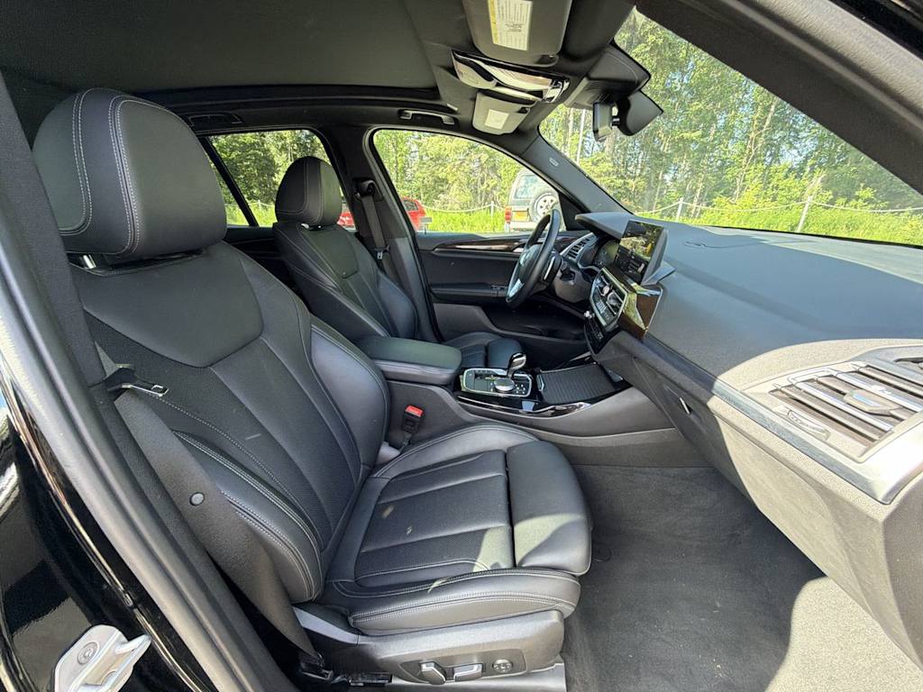 Thumbnail: 2024 BMW X3 - 10
