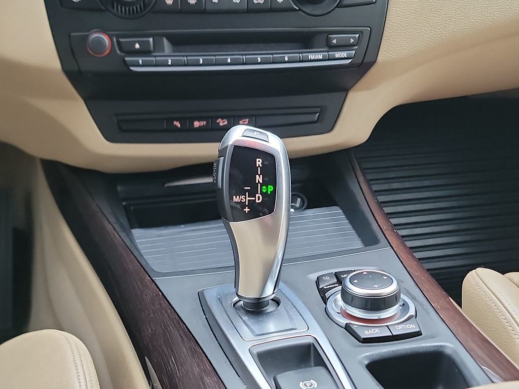 Thumbnail: 2011 BMW X5 - 14