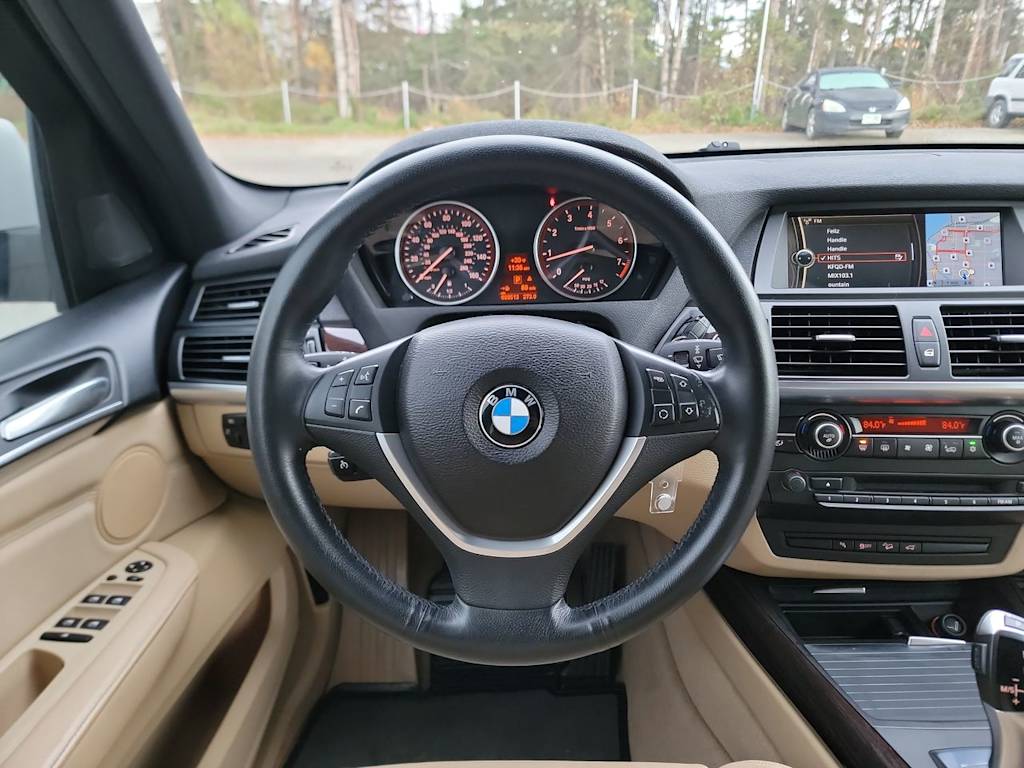 Thumbnail: 2011 BMW X5 - 2