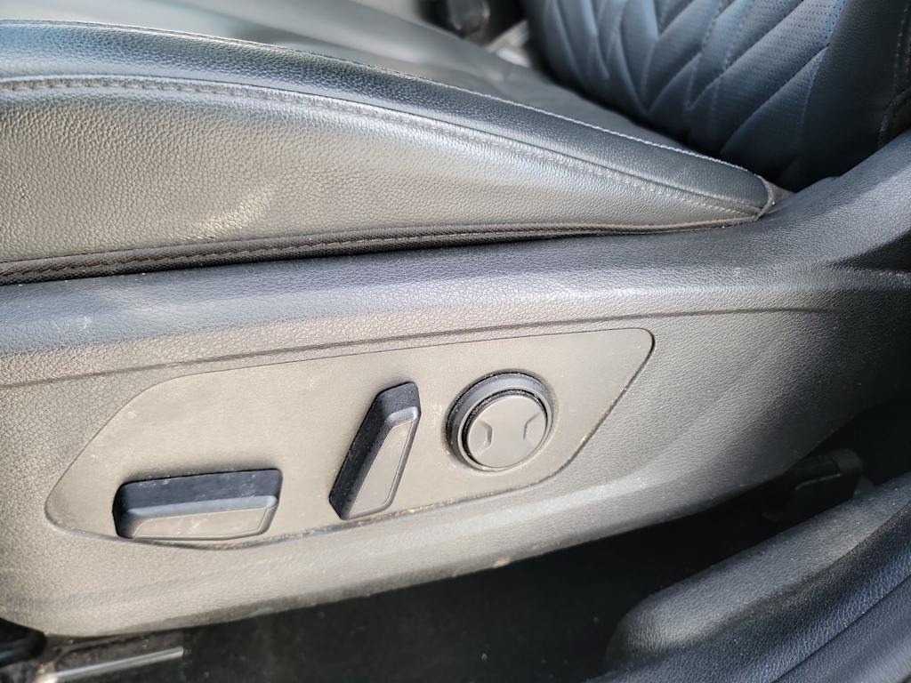 Thumbnail: 2023 Kia Sportage - 24