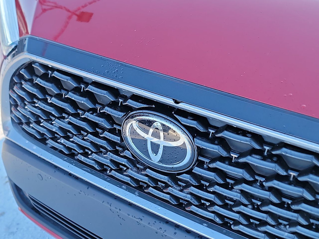 Thumbnail: 2023 Toyota Corolla Cross - 7