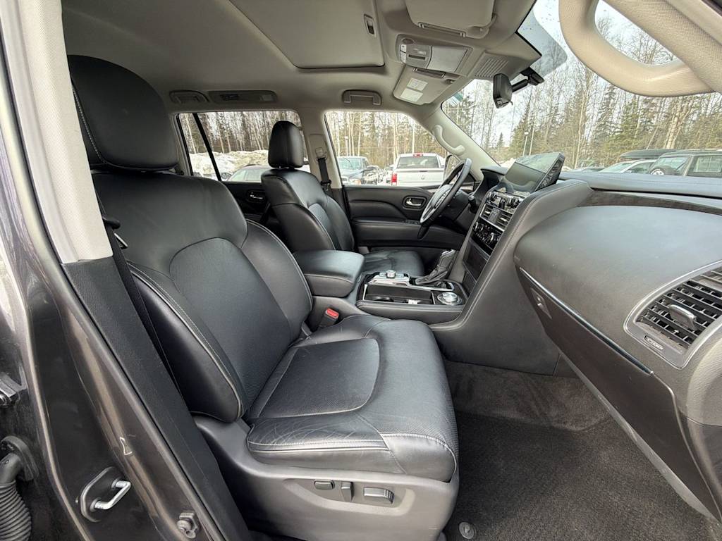 Thumbnail: 2024 INFINITI QX80 - 10