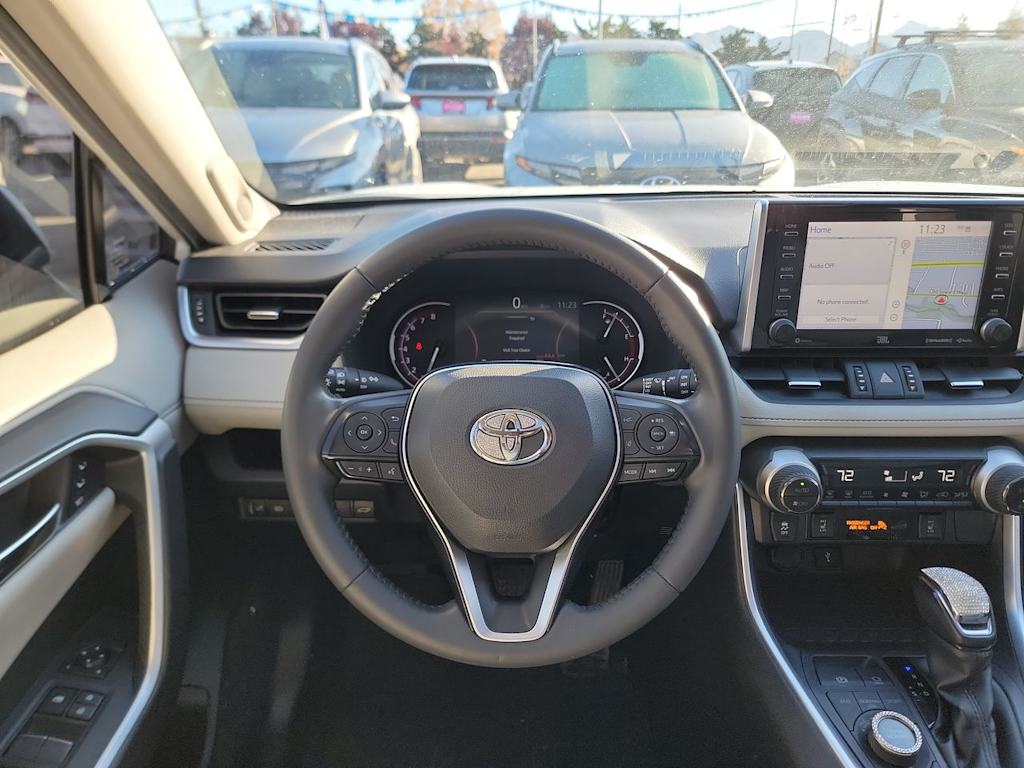 Thumbnail: 2021 Toyota RAV4 - 2