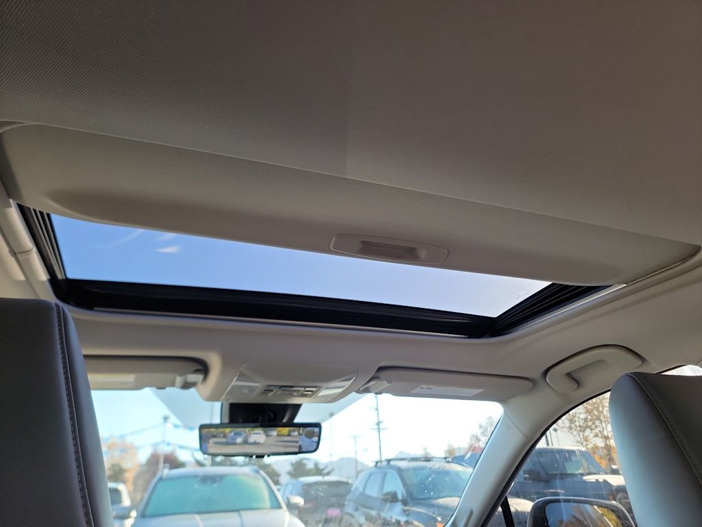 Thumbnail: 2021 Toyota RAV4 - 26