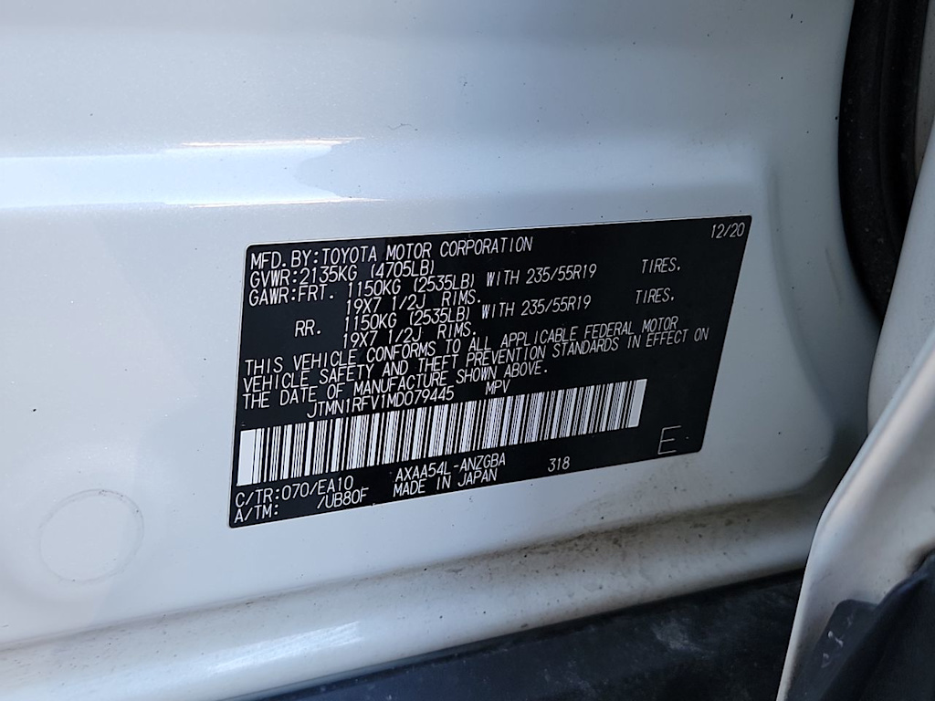 Thumbnail: 2021 Toyota RAV4 - 17