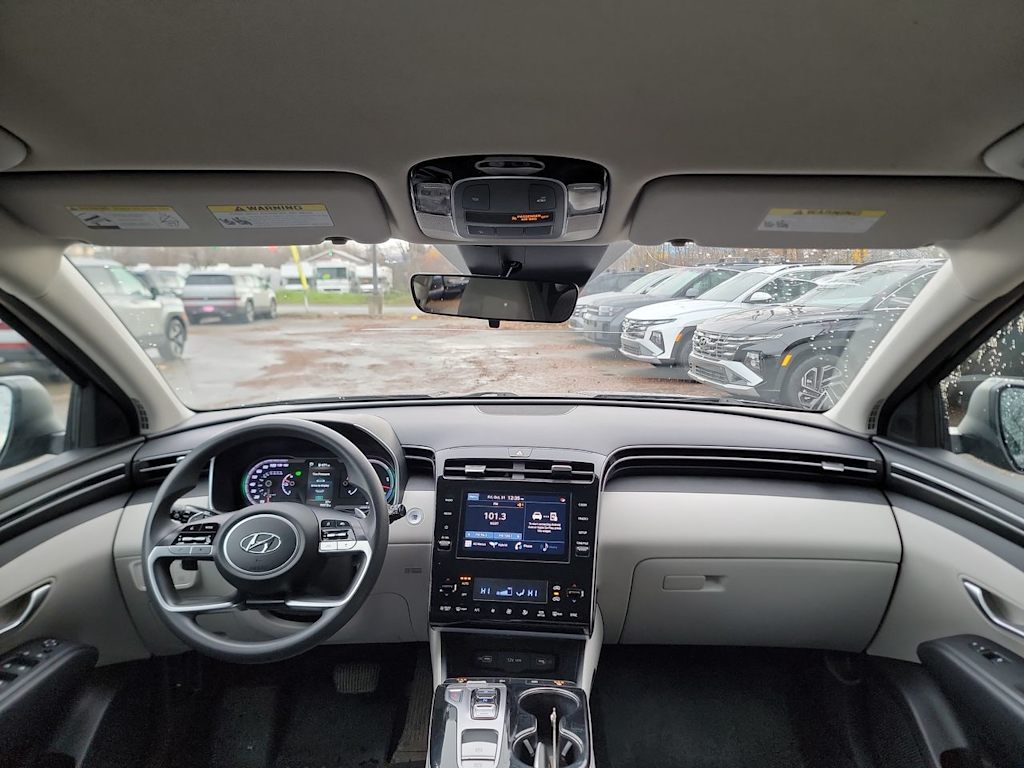 Thumbnail: 2022 Hyundai Tucson - 8