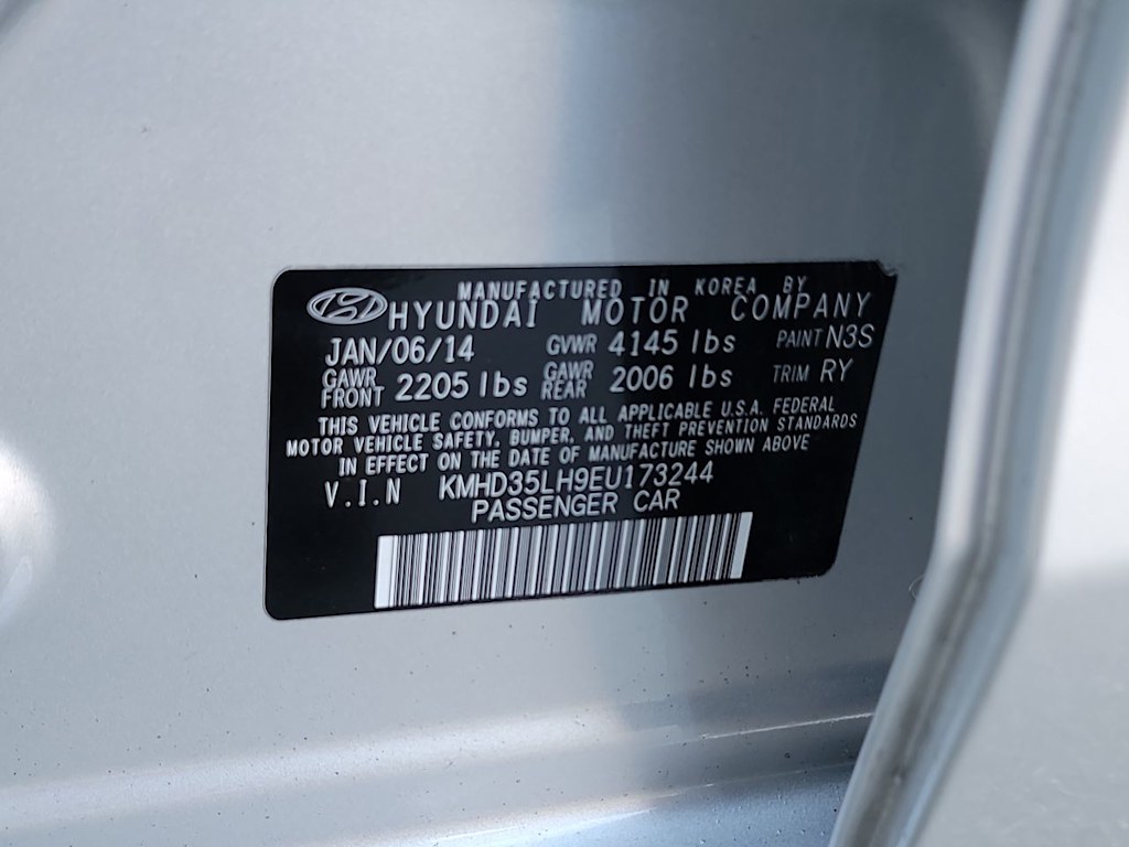 Thumbnail: 2014 Hyundai Elantra - 14
