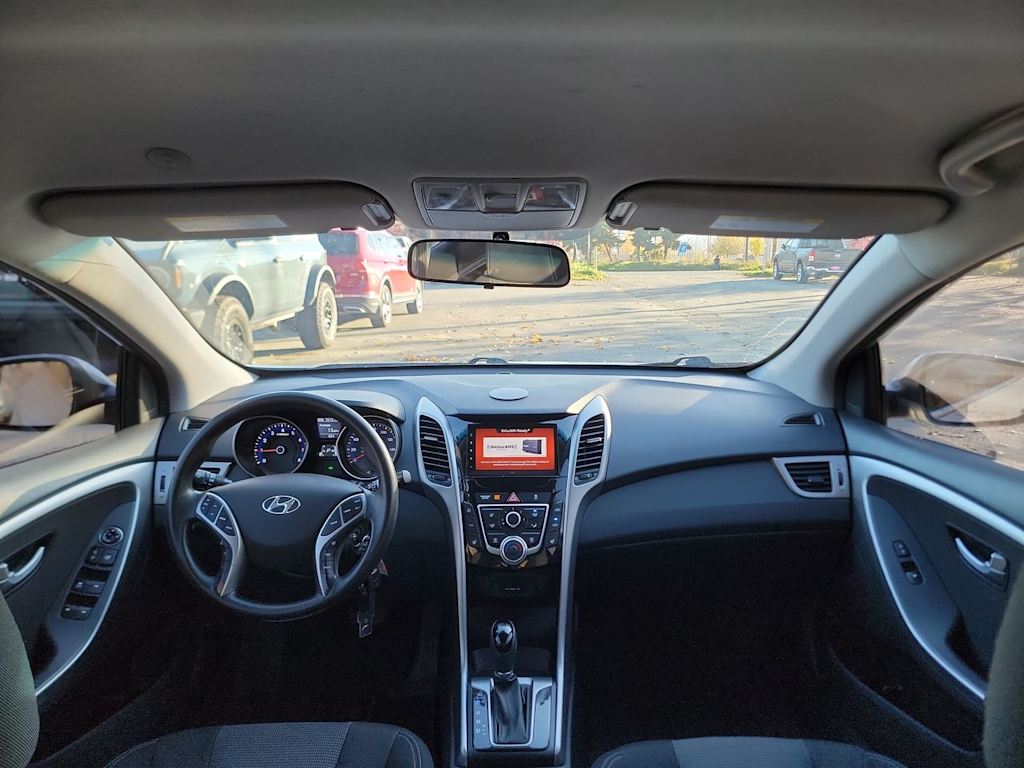 Thumbnail: 2014 Hyundai Elantra - 8