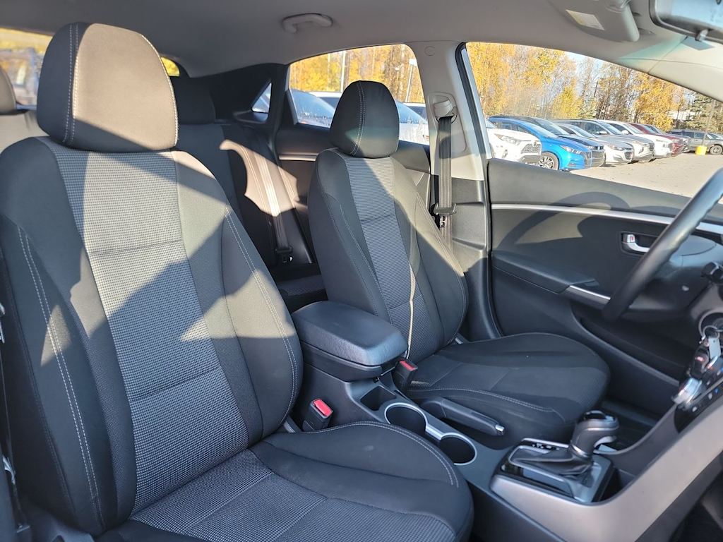 Thumbnail: 2014 Hyundai Elantra - 9