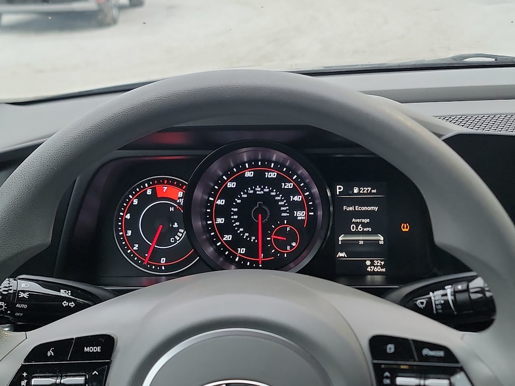 Thumbnail: 2023 Hyundai Elantra - 14