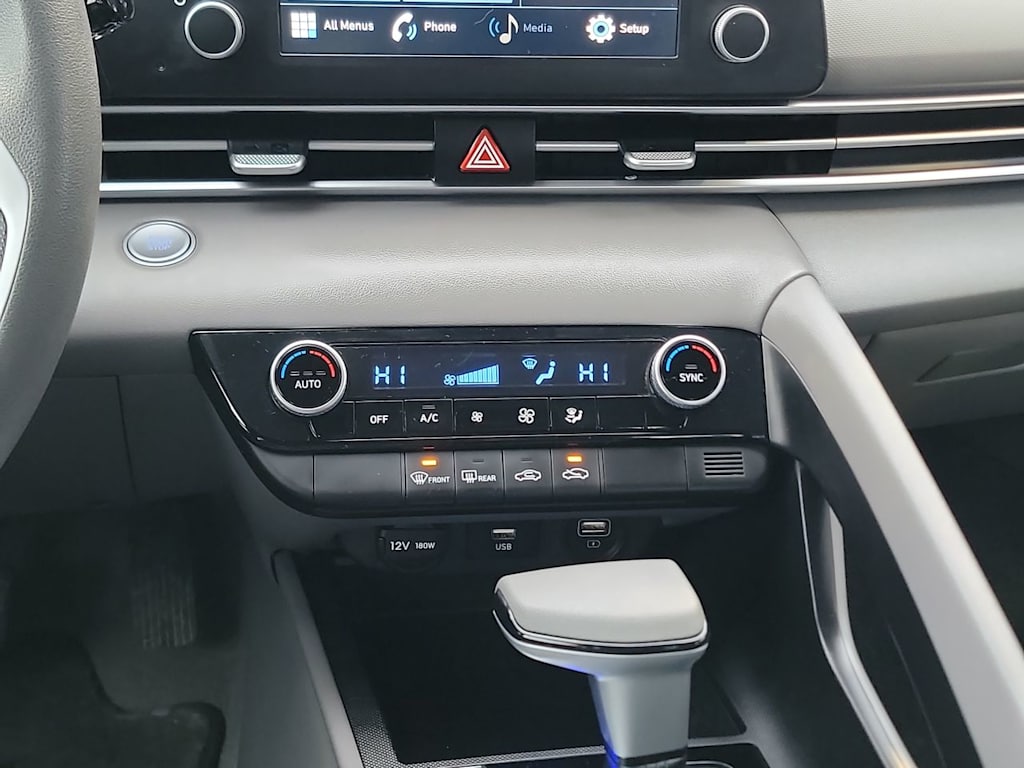 Thumbnail: 2023 Hyundai Elantra - 25