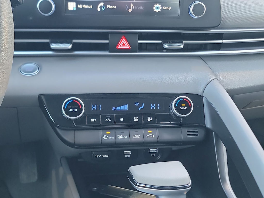 Thumbnail: 2023 Hyundai Elantra - 25