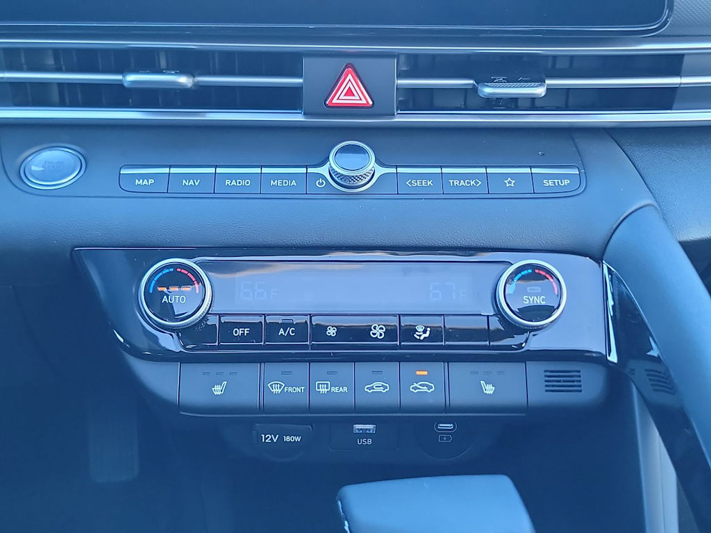 Thumbnail: 2025 Hyundai Elantra - 23