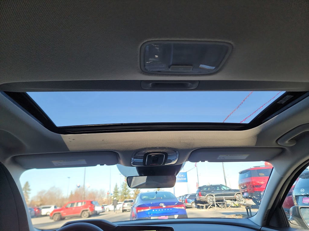 Thumbnail: 2025 Hyundai Elantra - 24