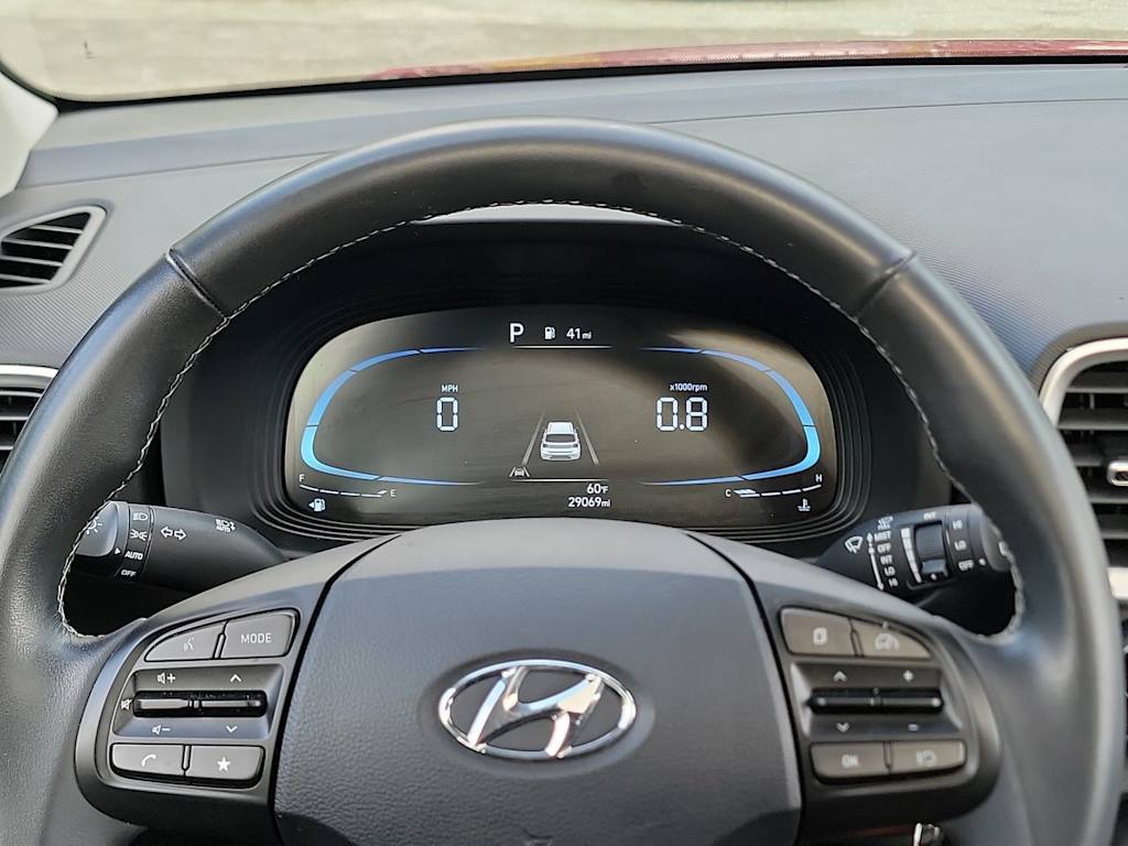 Thumbnail: 2023 Hyundai Venue - 7