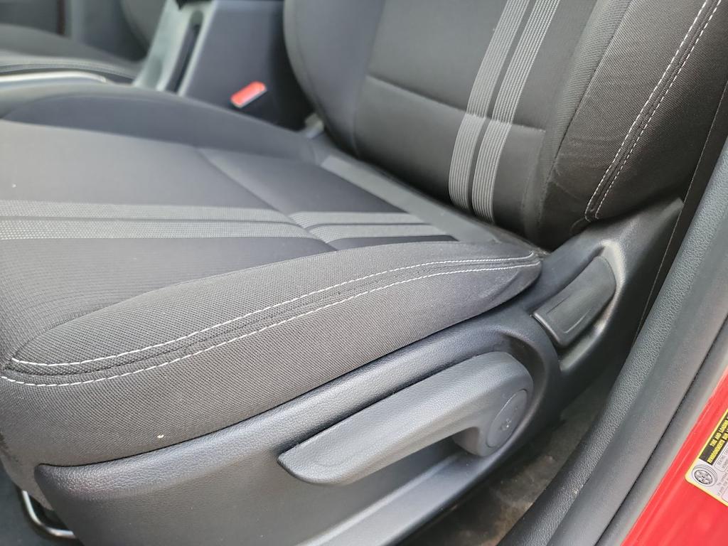 Thumbnail: 2023 Hyundai Venue - 23