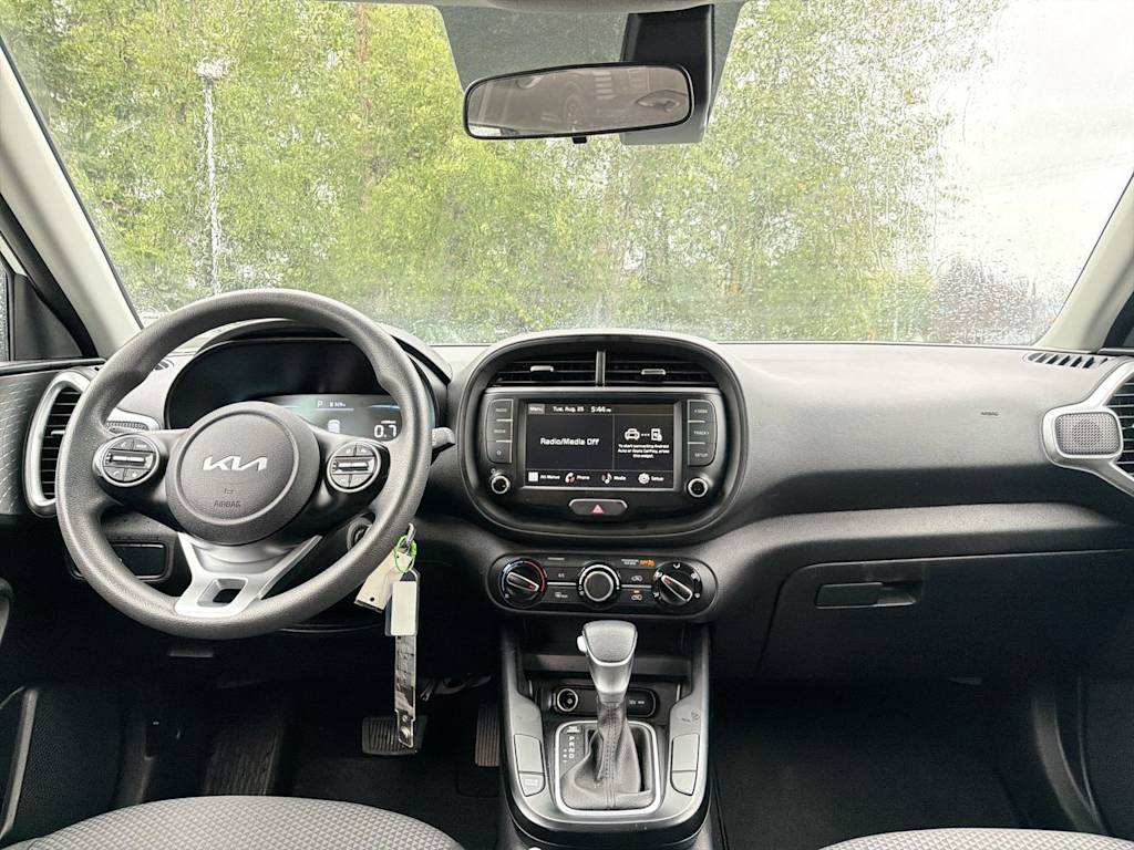 Thumbnail: 2024 Kia Soul - 7
