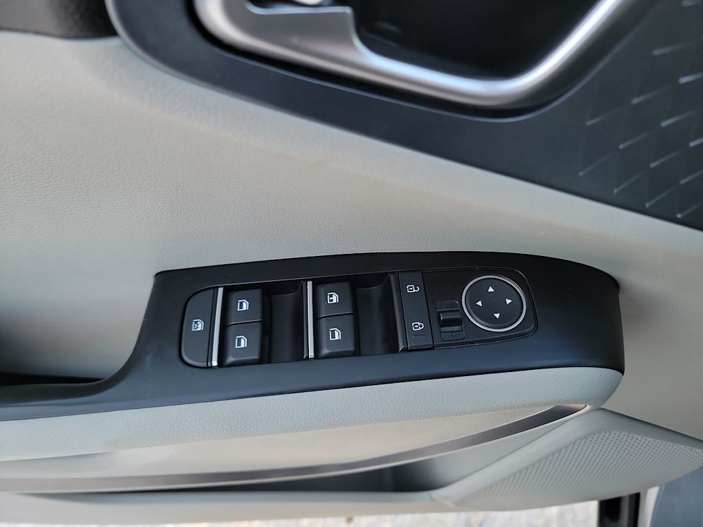 Thumbnail: 2024 Kia Soul - 23