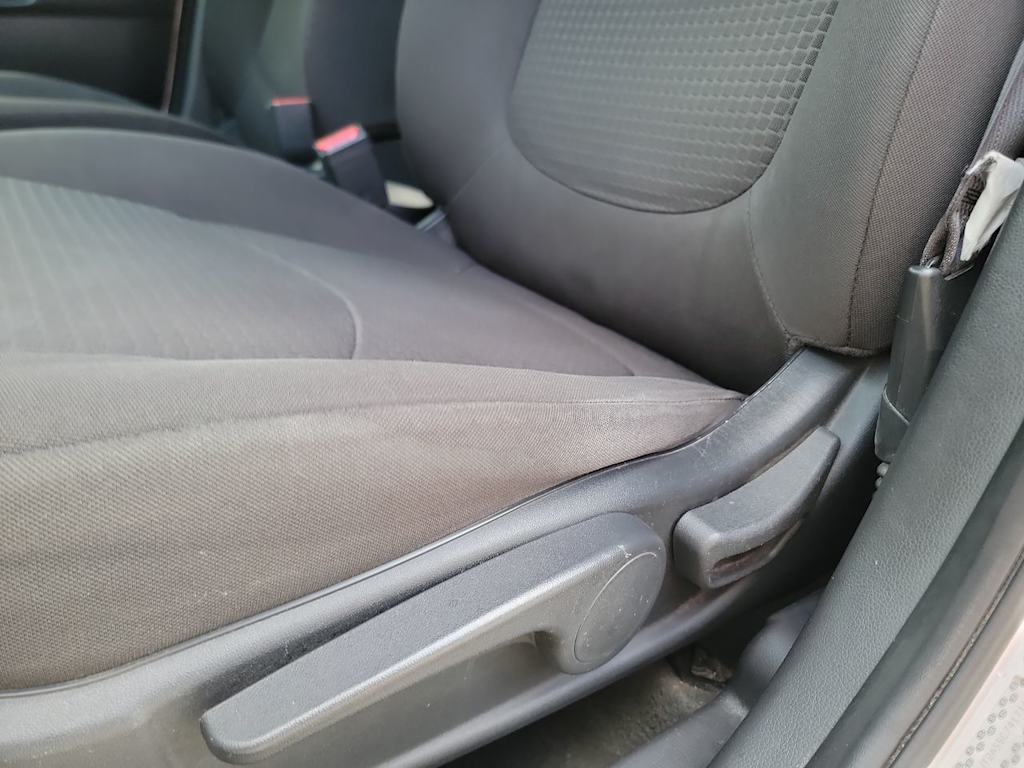 Thumbnail: 2012 Kia Soul - 23