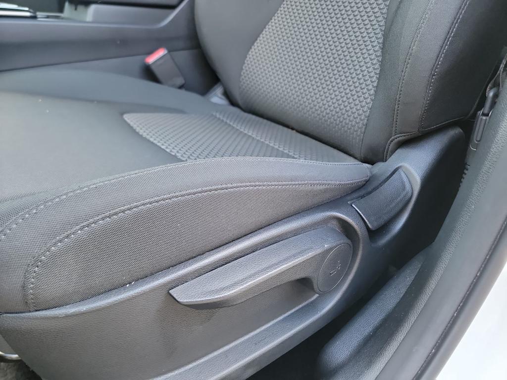 Thumbnail: 2023 Kia Sportage - 23